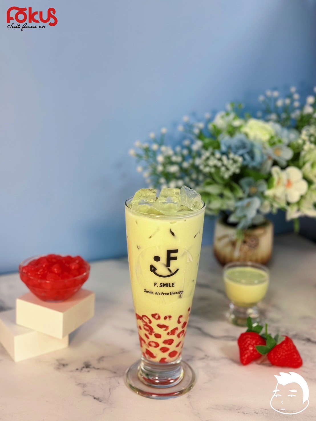 Berry Forest Matcha Drink, Strawberry Tapioca